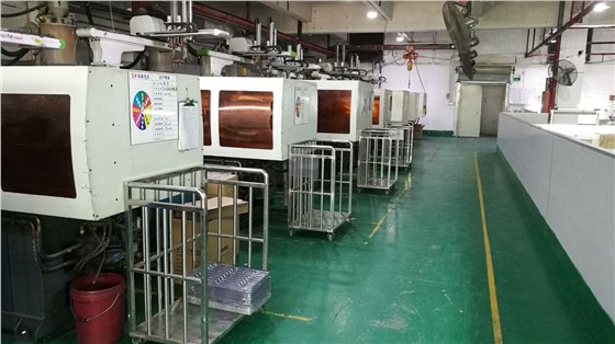 博騰納—耳機(jī)塑料外殼,電子塑料配件,藍(lán)牙耳機(jī)注塑加工廠(chǎng)家
